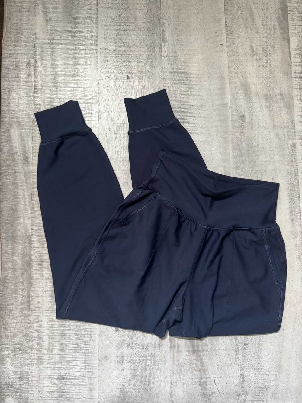 Old Navy High Rise Navy Joggers Size Small